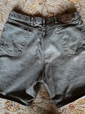 Distressed Vintage Wrangler's Dark Sage/Olive Green Denim Jean Work Shorts Sz 38